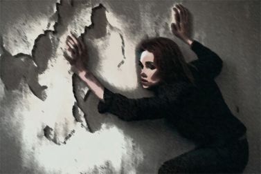 悪魔に取りつかれ、リスのように壁を這いあがる修道女を除霊したと語るエクソシスト｜カラパイア